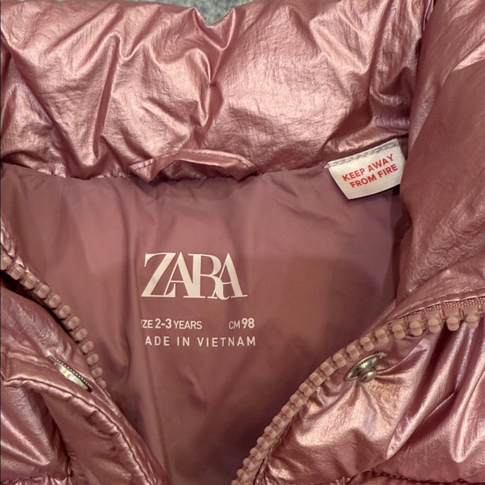 Zara kids pink metallic puffer size 2-3 - Picture 2 of 2